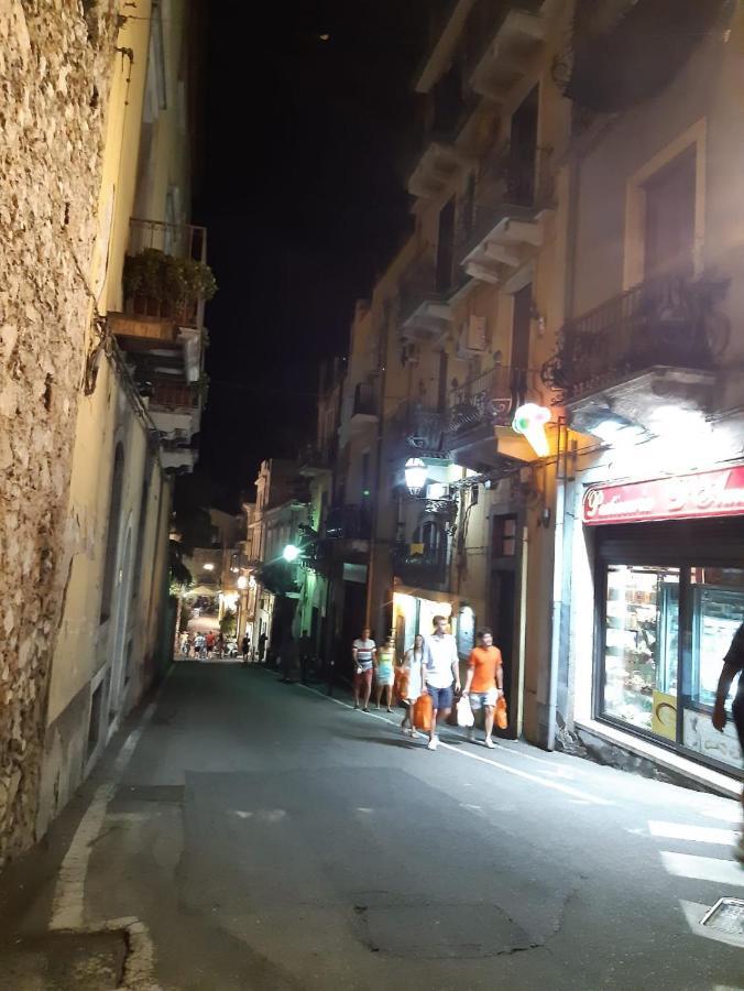 Centrale Appartamento Taormina Luaran gambar